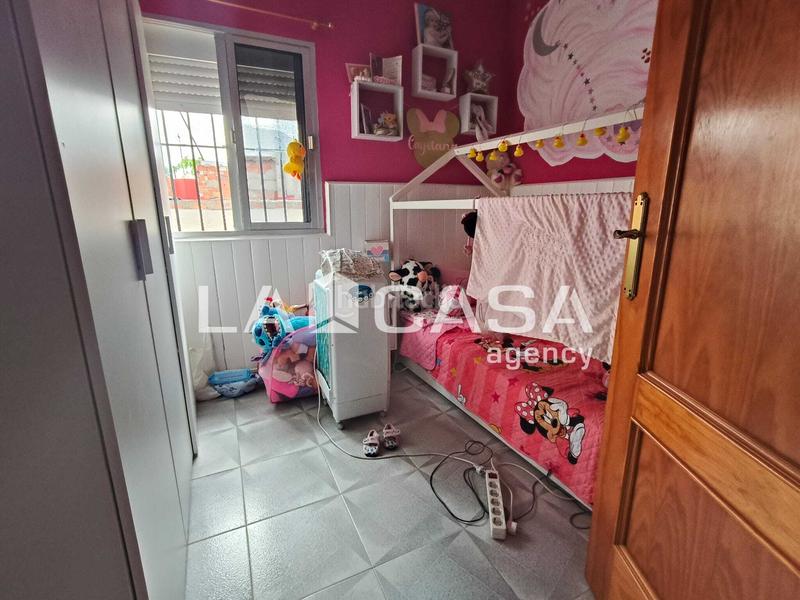 Foto c4c12a3c-5275-460c-8bb2-e067d86f9365. Casa en La Granja - La Colina - Los Pastores Algeciras