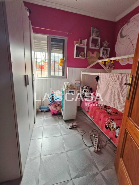 Foto d024035f-356e-4377-8dfd-5b609e2fd18d. Casa en La Granja - La Colina - Los Pastores Algeciras