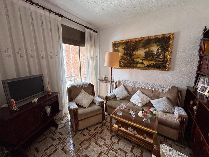 Foto e5a1e3cb-232b-4af0-9f0d-f03a331b7c13. Appartement avec chauffage dans Sants-Badal Barcelona