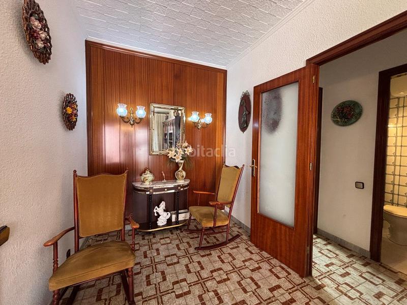 Foto 39fc597b-9e1f-4e57-aed0-f40bbdf5e383. Flat with heating in Sants-Badal Barcelona