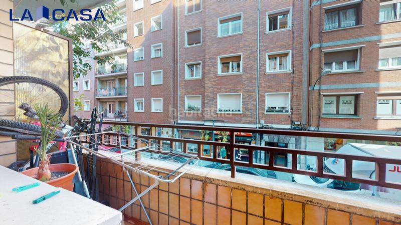 Foto 65b71a7f-f397-4380-80af-7f43e79e2417. Piso en Erandio