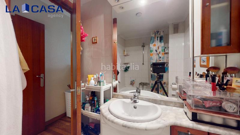 Foto bf7720e1-71e4-4e8f-931e-ac6a02e03baa. Piso en Erandio