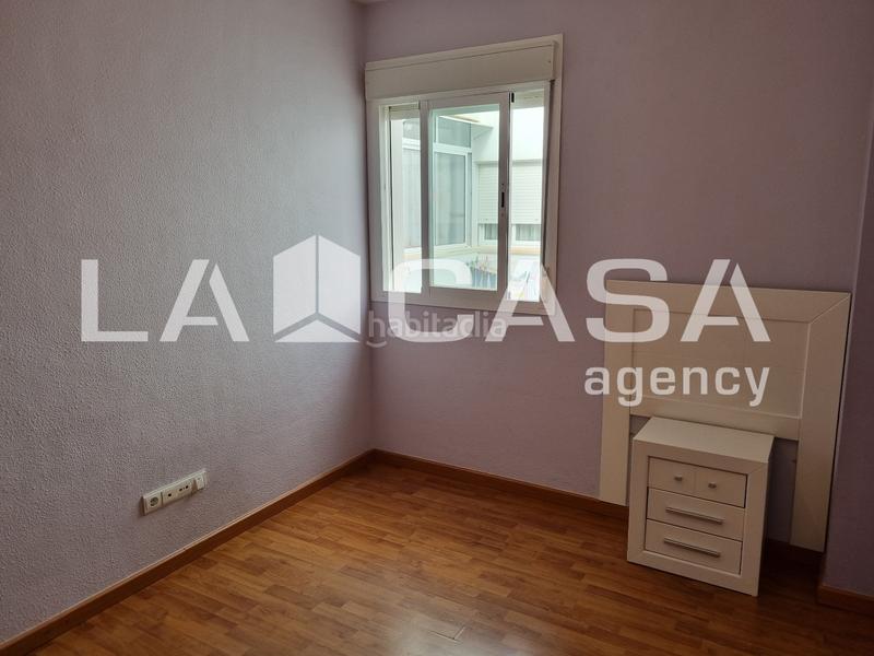 Foto 53f15e63-9fe3-47b4-b2d1-846eed51d763. Etagenwohnung mit parking in Arco Norte - Avda España Dos Hermanas