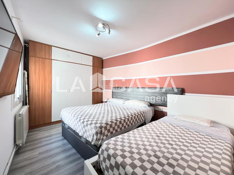 Foto bb476196-430f-4202-8e04-348c9df0d5a3. Dachwohnung mit heizung in Roquetes Barcelona