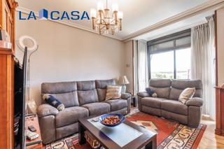 Etagenwohnung in Legazpi