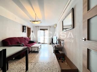 Flat in Llefià