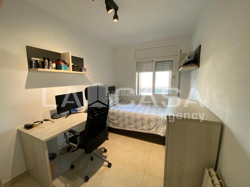 Foto f826ad00-f43d-400d-993c-09b7e268f1ed. Flat in Riu Nord Santa Coloma de Gramenet