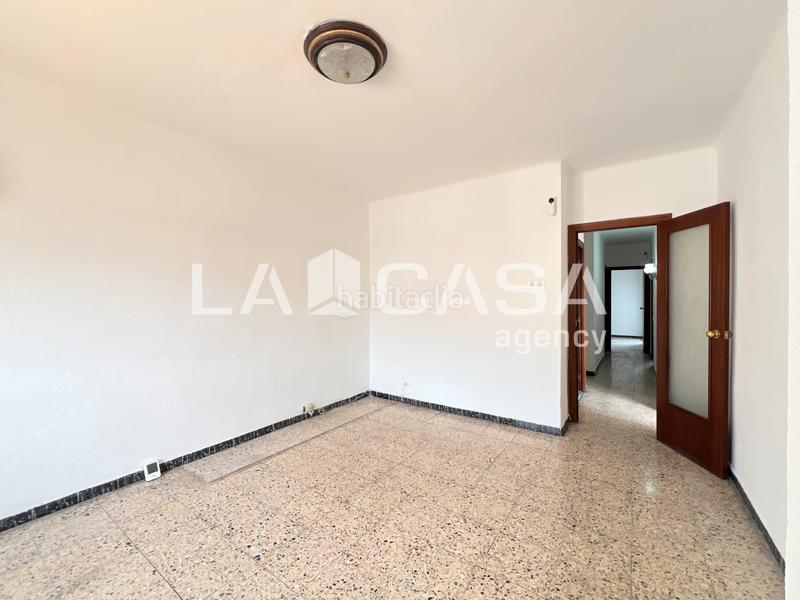 Foto b8a77736-d02d-493f-bb4a-68805f5ba9ed. Dachwohnung in Prosperitat Barcelona