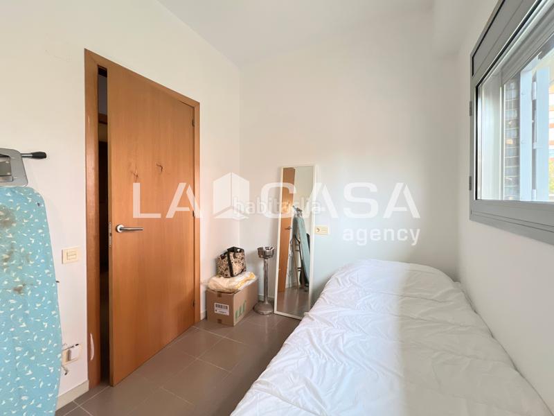 Foto 3392072b-41f0-46ce-84c6-4f35ae07482f. Rez-de-chaussée dans La Catalana Sant Adrià de Besòs