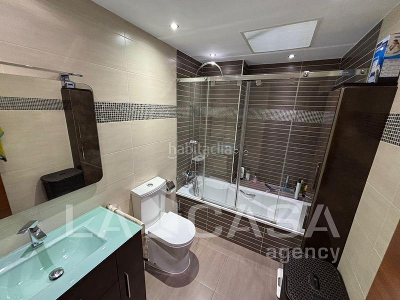 Foto 55a148c9-f48d-49b5-b364-45ea5b9115ac. Duplex avec parking piscine dans Centro Alcalá de Guadaira