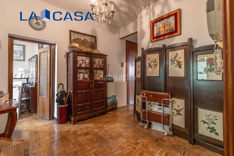 Foto ede51bba-aa58-4a40-9172-74d08c0ad65c. Attique avec chauffage dans Delicias Madrid