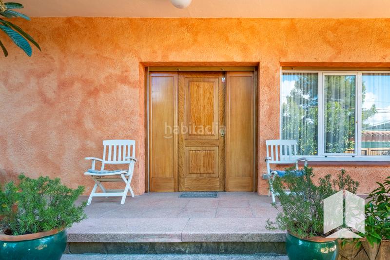 Foto 534715e3-29a5-4c0e-84a1-f2faee224aef. Chalet mit heizung parking pool in Les Botigues Castelldefels