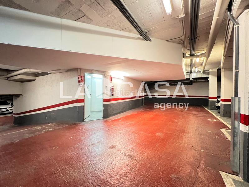 Foto 2aa9ec9a-186a-4c75-b2cb-646dbf8aa276. Appartement avec parking dans La Salut Badalona