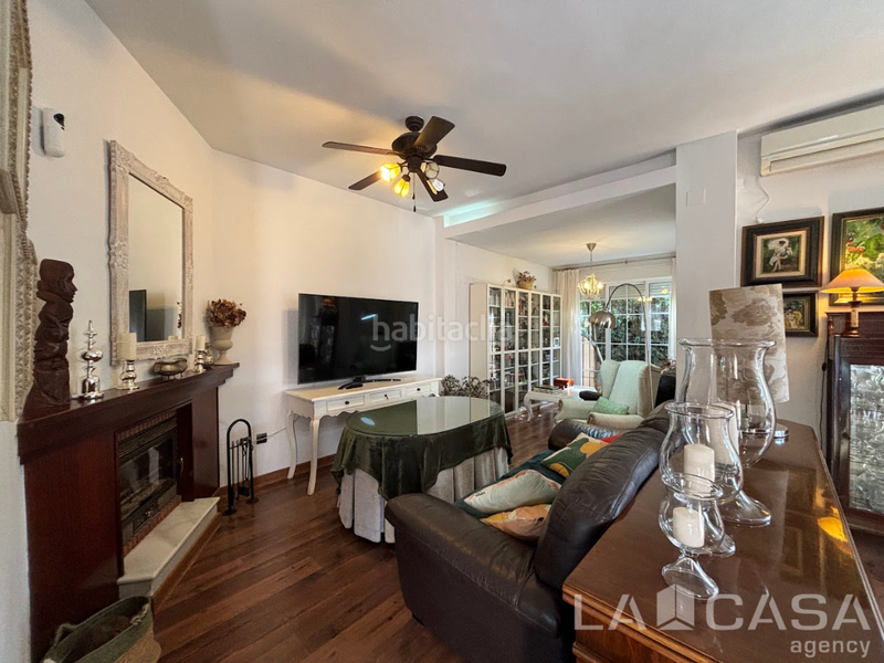 Foto c99df95d-0ba4-4b71-9d42-bbe68e8abb6f. Casa pareada en Condequinto Montequinto