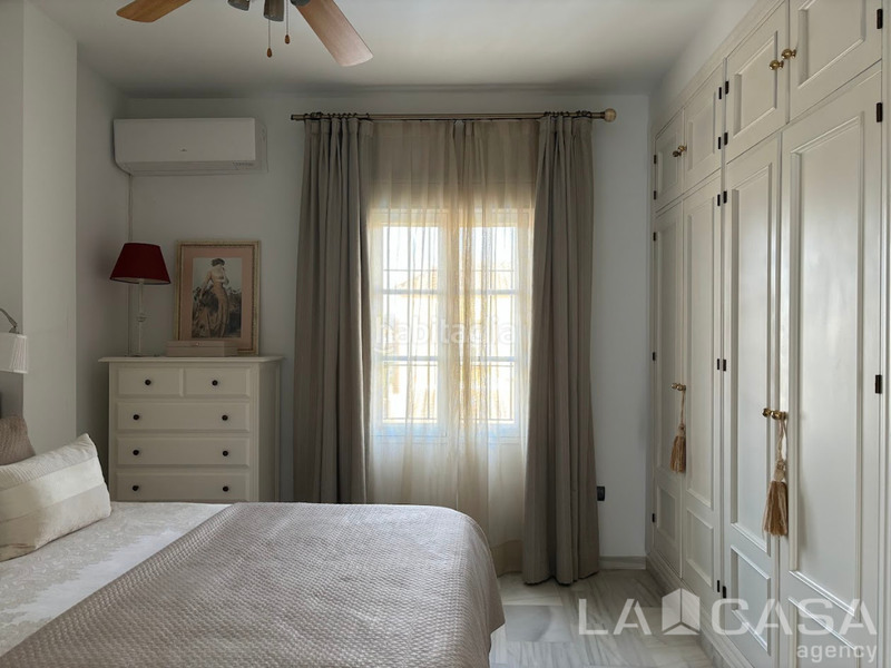 Foto fde5bdac-bb91-4878-ae27-f6eb03b6d5c4. Towny house with parking in Condequinto Montequinto