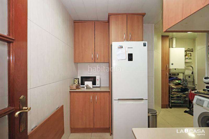 Foto a0932135-111b-47b0-b68e-a96bfda5c2b5. Appartamento con riscaldamento parcheggio in Sant Antoni Barcelona