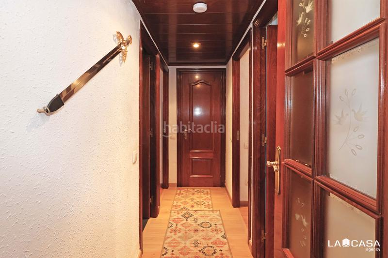 Foto a82c2df4-3814-4363-ad1a-d8aefe498c5a. Piso en Sant Antoni Barcelona