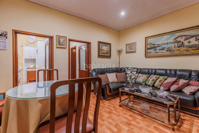 Foto a2d164b6-9093-4b85-801f-dc7046313378. Etagenwohnung in Embajadores-Lavapiés Madrid