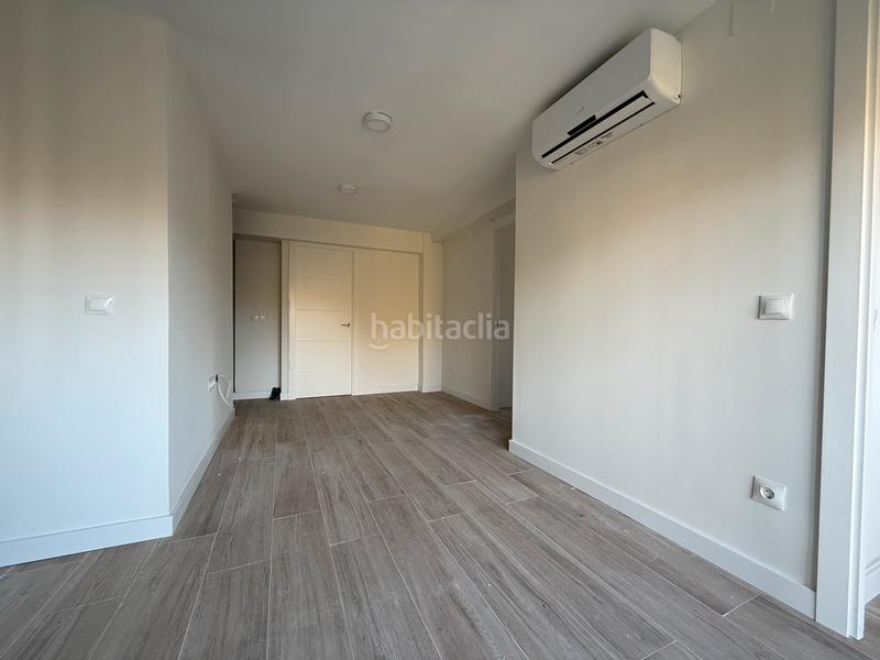 Foto 4814d96c-ea76-4fd9-a74f-0badf5c02650. Flat with heating in San Isidro Madrid
