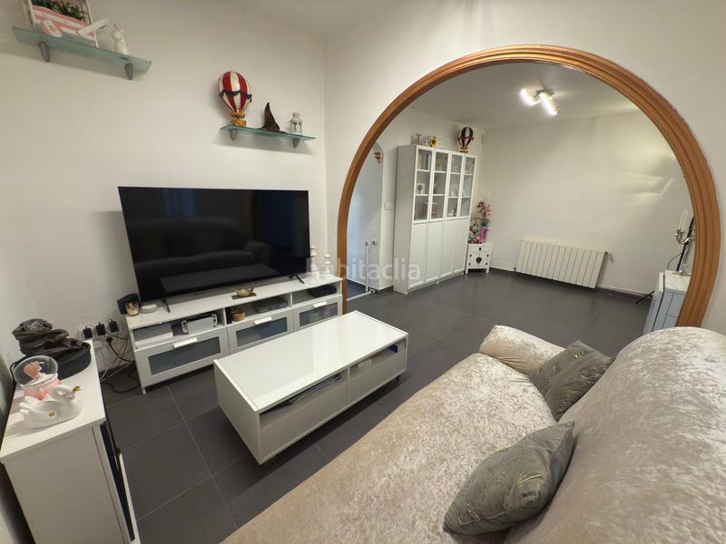 Foto 05c2c881-b2f3-47de-89c5-ff13f00a79a3. Ground floor in Sants-Badal Barcelona