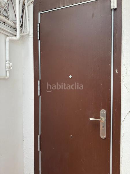 Foto e872492b-f1c9-46e3-a9ec-411cf853f4f4. Ground floor in Sants-Badal Barcelona