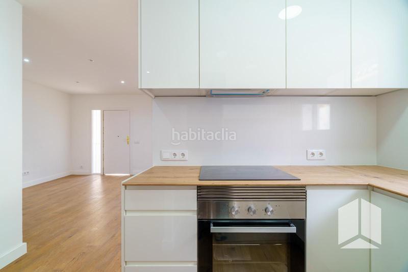 Foto 8cdf0afe-c7f6-4f99-871a-ca0a6e025d70. Planta baixa a Lluminetes Castelldefels