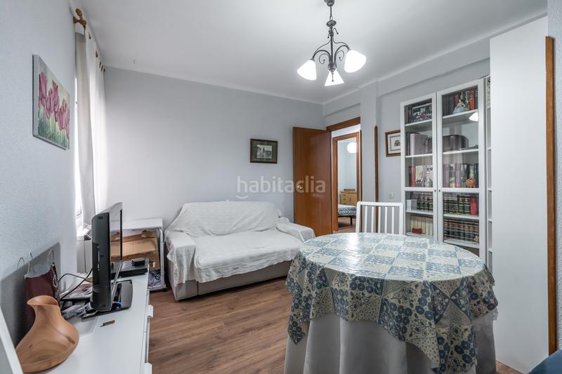 Foto 49333698-874b-48f6-9f05-e643483380ee. Etagenwohnung mit heizung in Vista Alegre Madrid