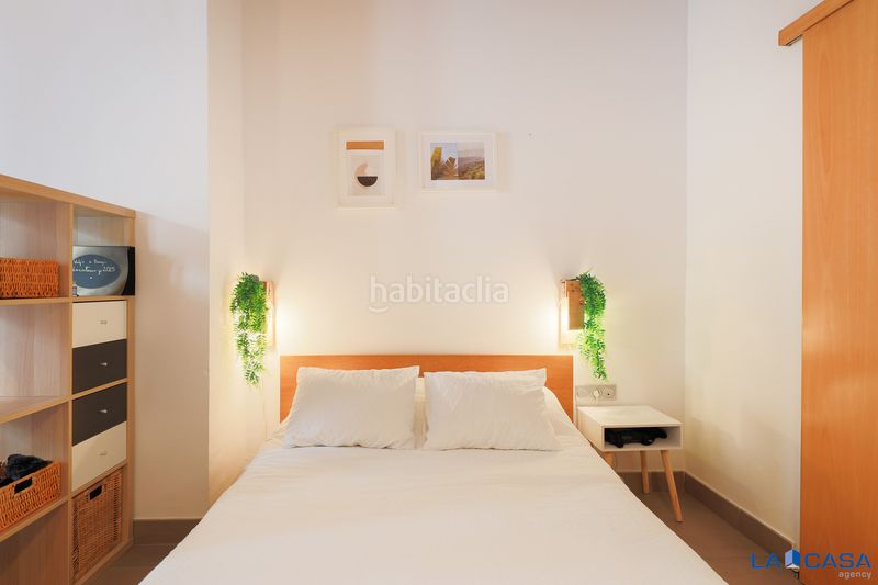 Foto 178a4d4b-5b5e-4a3e-ba80-4d1afc3ab035. Pis a Raval Barcelona