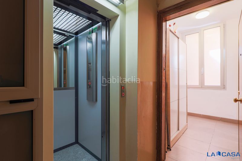 Foto 8fecf2f4-a610-49be-b5f2-29c9f7c5fd29. Pis a Raval Barcelona