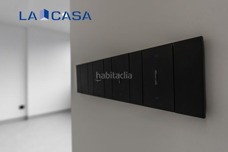 Foto 985710c7-8c9f-48c4-bc84-aba1f7ef36fd. Piso en Palos de Moguer Madrid