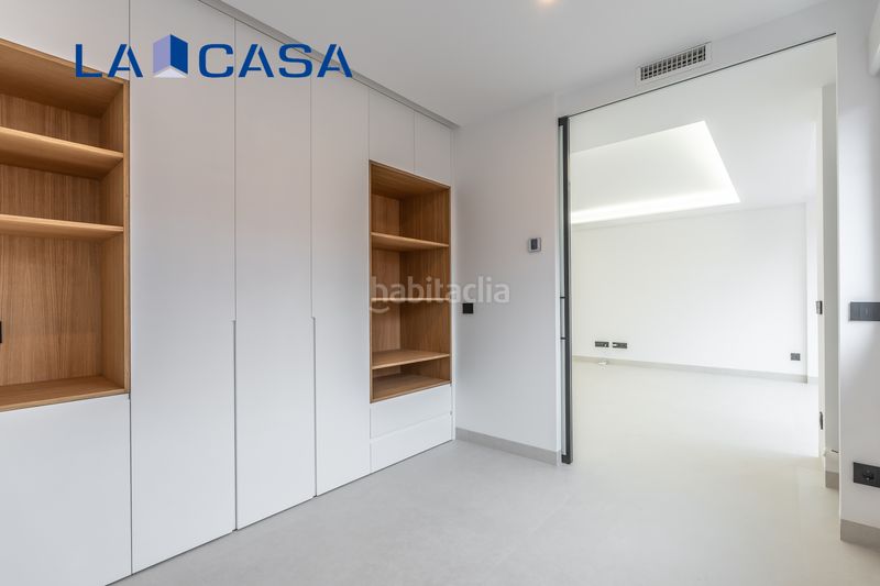 Foto a03b03e3-349e-4525-a24e-836e3a2b870a. Piso en Palos de Moguer Madrid