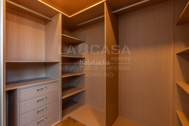 Foto 68ebbb1e-1fa0-4ce4-8c60-45b6487a75d3. Pis amb calefacció aparcament a Legazpi Madrid