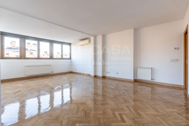 Foto 7a07f111-b1a7-467f-90b1-e85f590c8a26. Pis amb calefacció aparcament a Legazpi Madrid