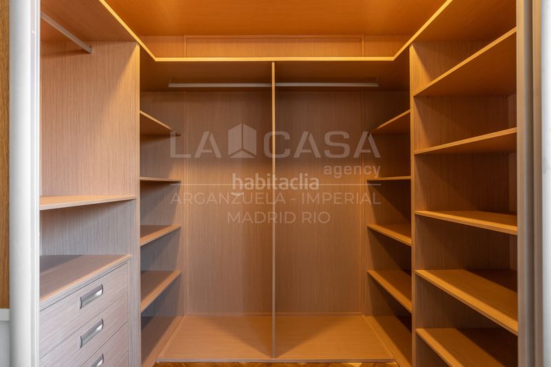 Foto 864fff06-6352-4e65-b8db-b8fc221f5bd5. Pis amb calefacció aparcament a Legazpi Madrid