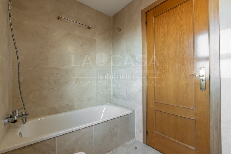 Foto 8864a86c-d9bb-45c9-812e-14ab18dc1da3. Pis amb calefacció aparcament a Legazpi Madrid