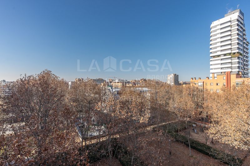 Foto bd5eeb3e-af08-49be-957b-5e6f0456a317. Pis amb calefacció aparcament a Legazpi Madrid