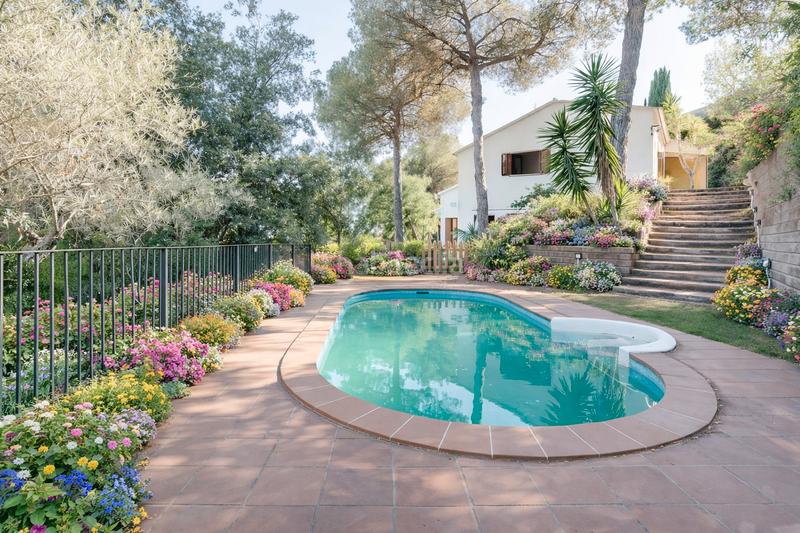 Foto 26f7c838-f64d-41bd-9515-7e1e7a2387e9. Chalet en Cabrils