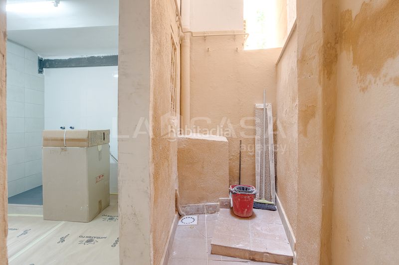 Foto d115a937-91c4-4274-91aa-4586f31c4e80. Planta baja en El Camp d´en Grassot i Gràcia Nova Barcelona
