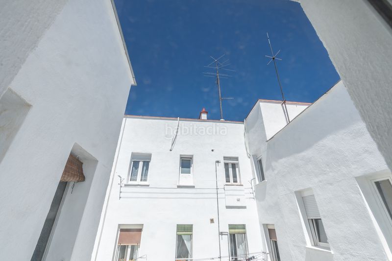 Foto 6a7f43f8-77e9-447c-a8bb-84784ecb1aa9. Pis amb calefacció a Acacias Madrid