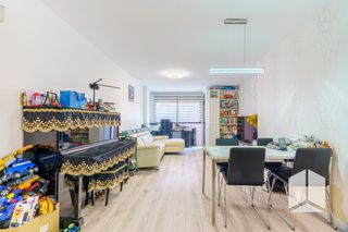 Etagenwohnung in Centre