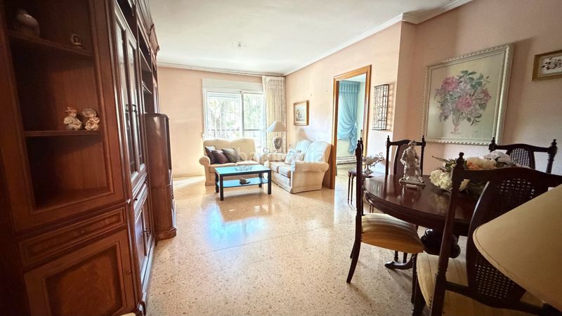 Foto 1f0cfbd4-c99d-4927-9254-3c62e48390a2. Pis a Ciutat Jardí Valencia