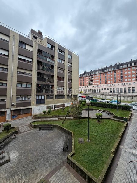 Foto 3b9c5b44-0430-4812-af80-cd73a1fe040f. Piso en Zabala Bilbao