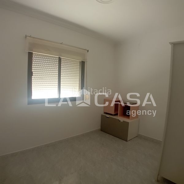 Foto 3a18e52d-713c-46a5-9b00-8469e535fecc. Casa amb aparcament a Barrios (Los)