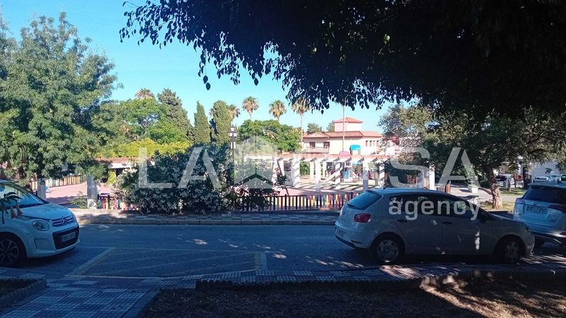 Foto e7aa4708-497b-4b95-b041-2d55997bc648. Casa amb aparcament a Barrios (Los)