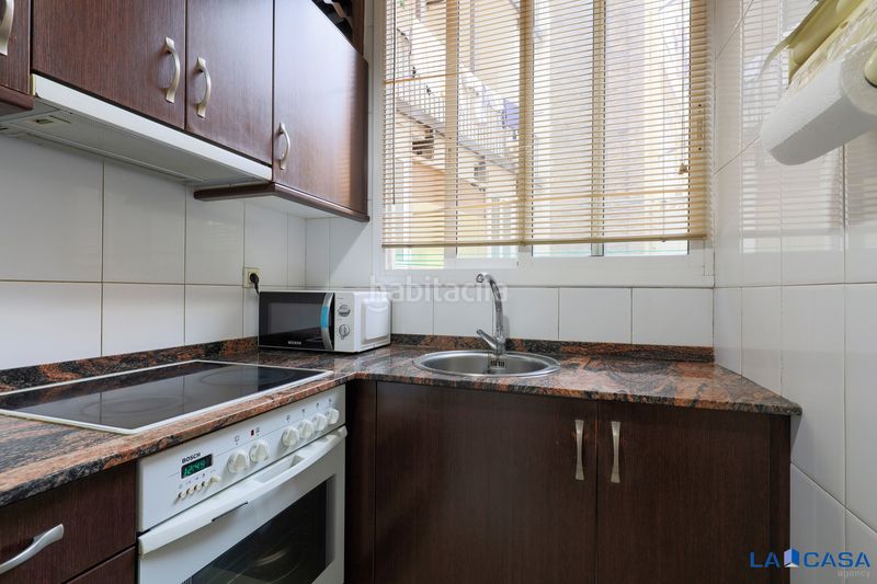 Foto 7f4b6d0f-1f9c-41b6-9fd8-b61268c30c1e. Pis a Hostafrancs Barcelona