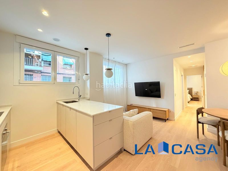Foto 4b22db36-fb58-4c49-b4b2-1a52f0989077. Planta baixa amb calefacció a Concepción Madrid
