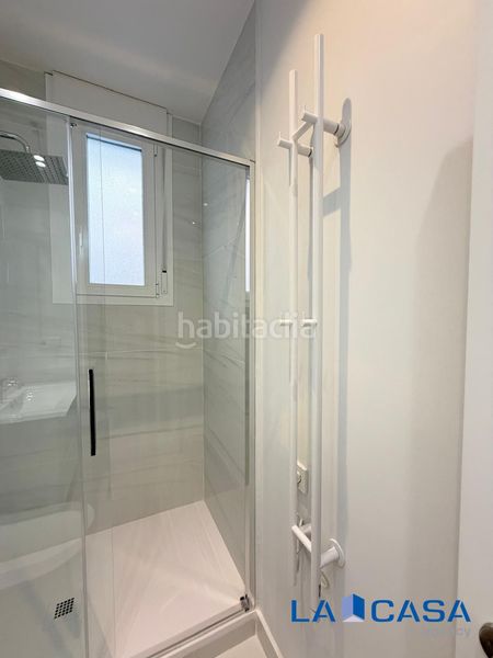Foto 653672bd-6a5e-40a6-bbef-27af91192a84. Planta baixa amb calefacció a Concepción Madrid