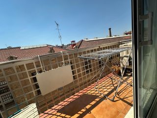 Etagenwohnung in Sants-Badal