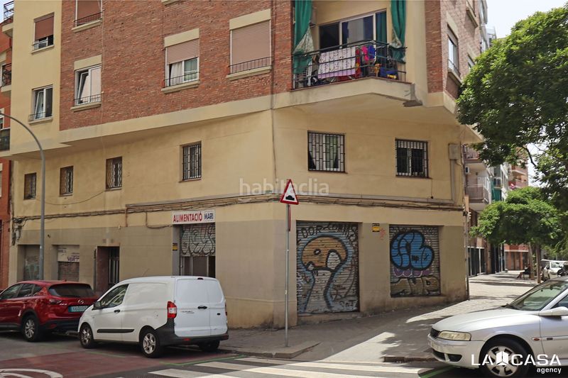 Foto f54935f4-5b0a-4b71-b0cf-3c7713a18544. Local comercial en El Poble Sec - Parc de Montjuïc Barcelona