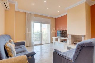 Casa bifamiliare in Santa Eulàlia de Ronçana